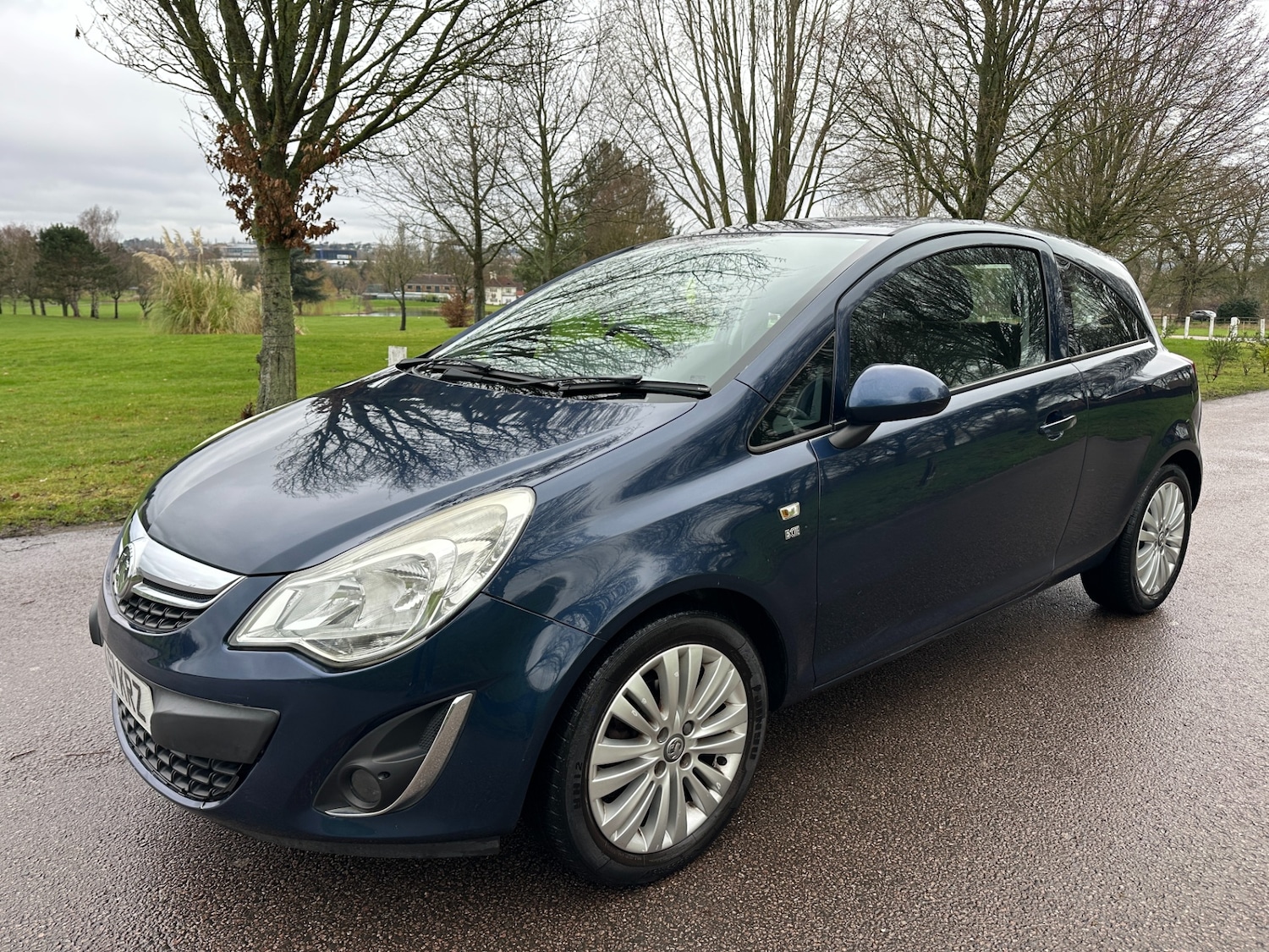 Used Vauxhall Corsa 2012 for sale - 77603765: Photo 4