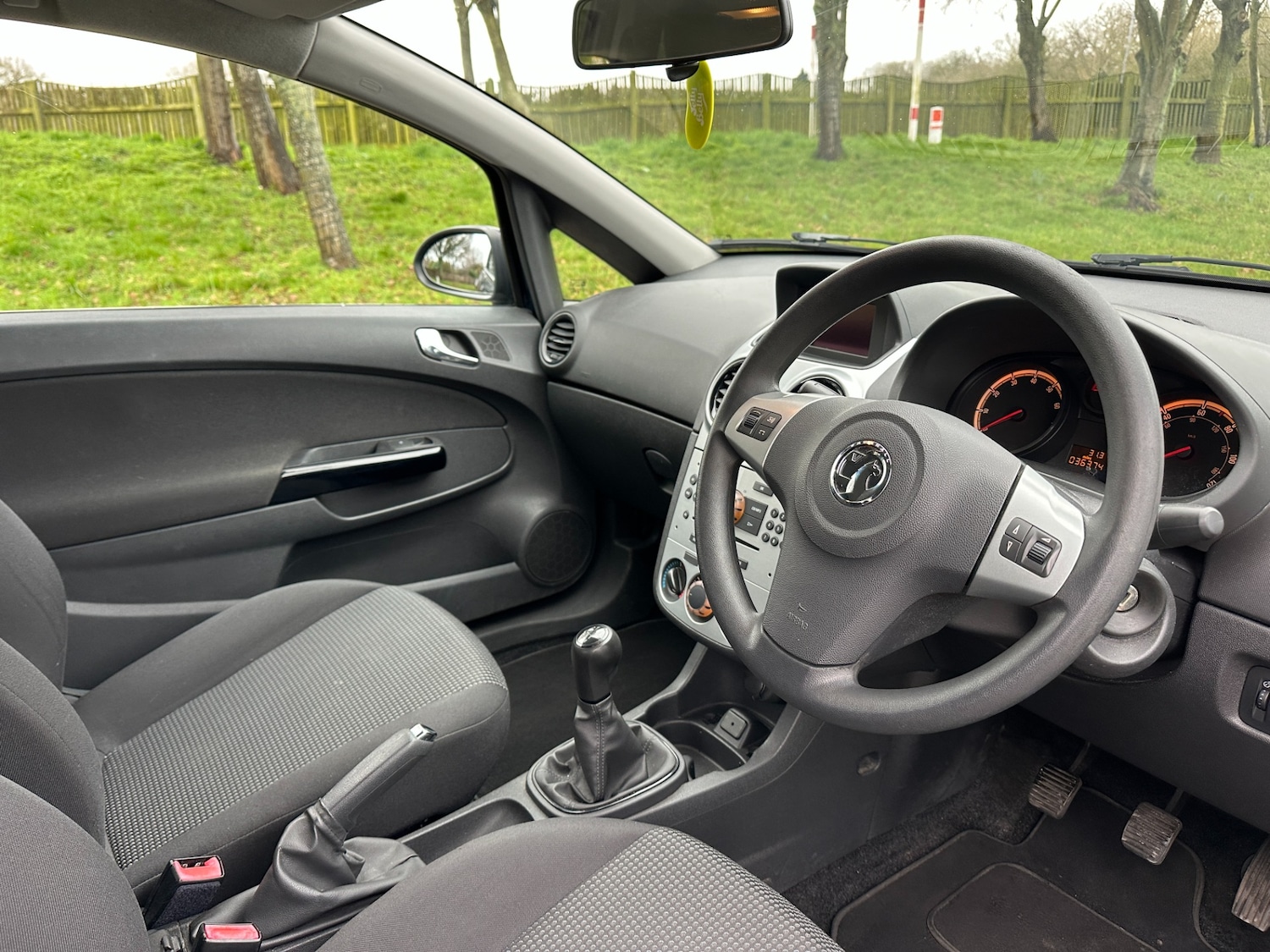 Used Vauxhall Corsa 2012 for sale - 77603765: Photo 7