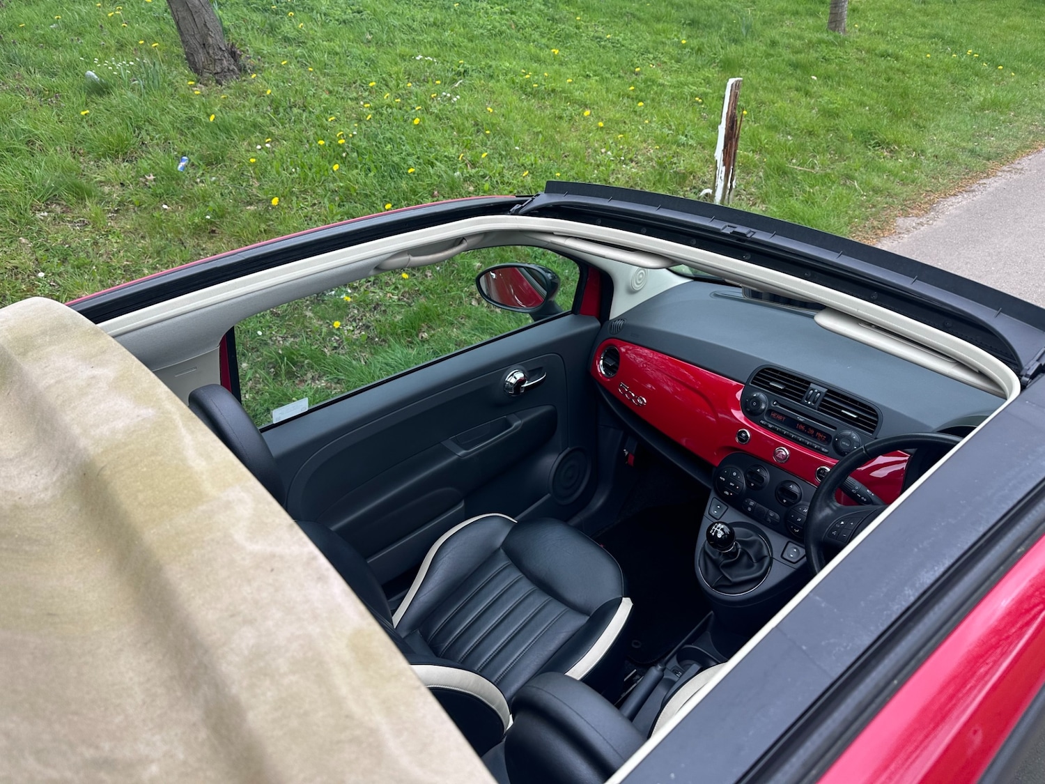 Used Fiat 500C 2015 for sale - 78112693: Photo 25