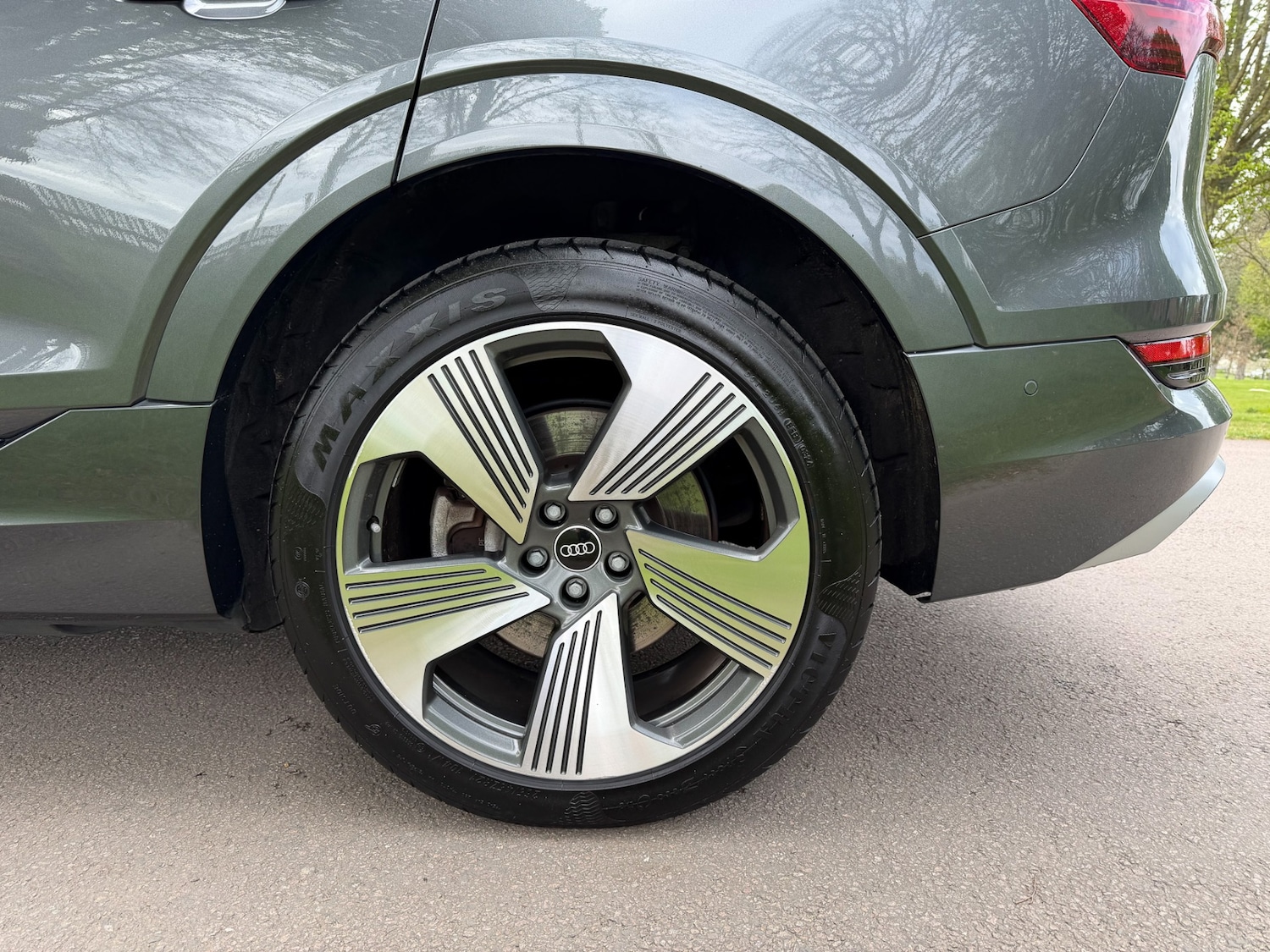 Used Audi e-tron 2021 for sale - 77675631: Photo 11