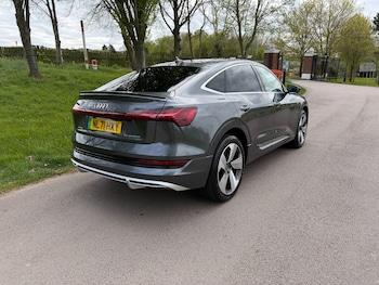 Used Audi e-tron 2021 for sale - 77675631: Photo