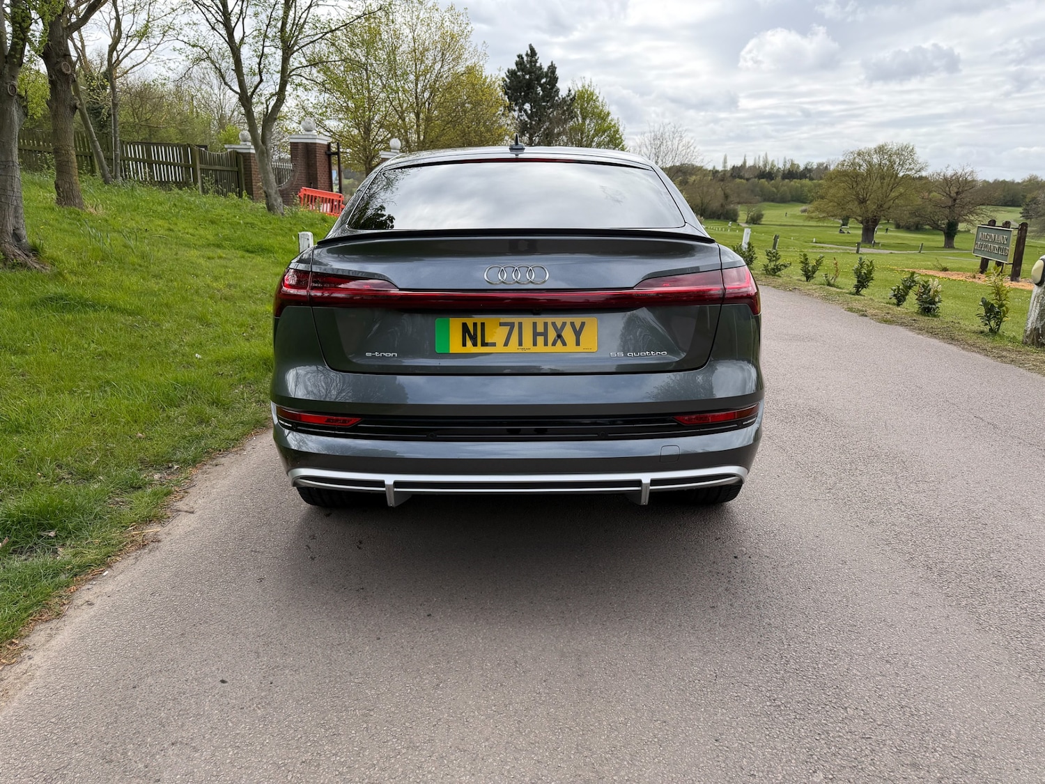 Used Audi e-tron 2021 for sale - 77675631: Photo 4