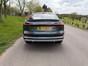 Used Audi e-tron 2021 for sale - 77675631: Photo