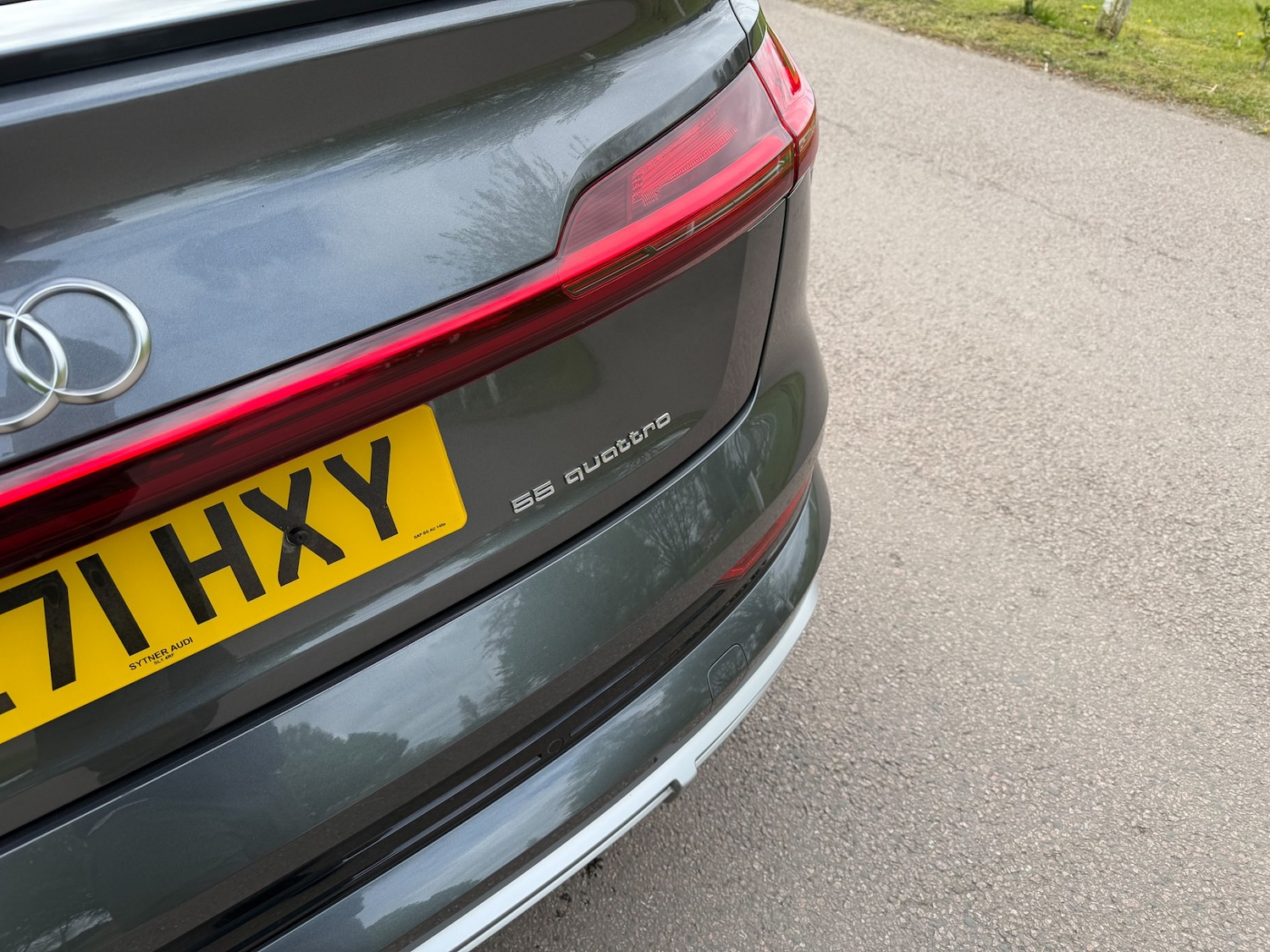 Used Audi e-tron 2021 for sale - 77675631: Photo 6