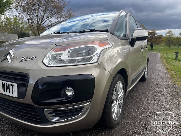 Used Citroen C3 Picasso 2012 for sale - 75689107: Photo 32