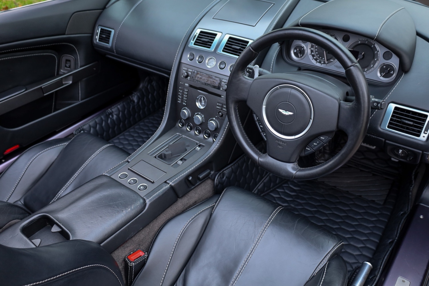 Used Aston Martin Vantage 2007 for sale - 76599981: Photo 14