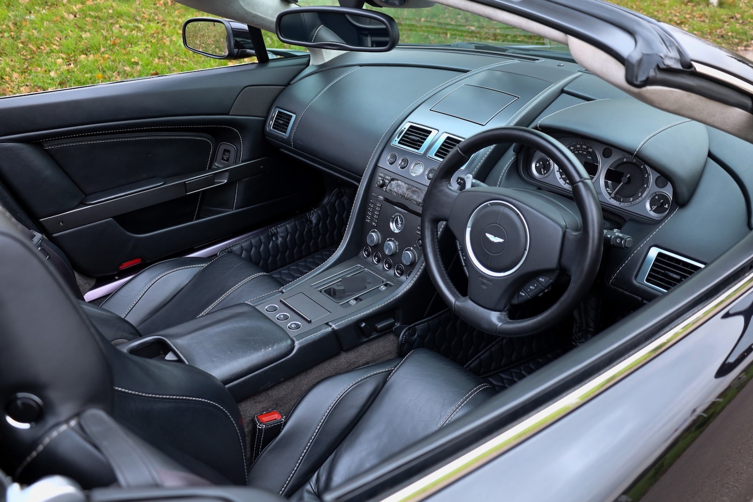 Used Aston Martin Vantage 2007 for sale - 76599981: Photo 15