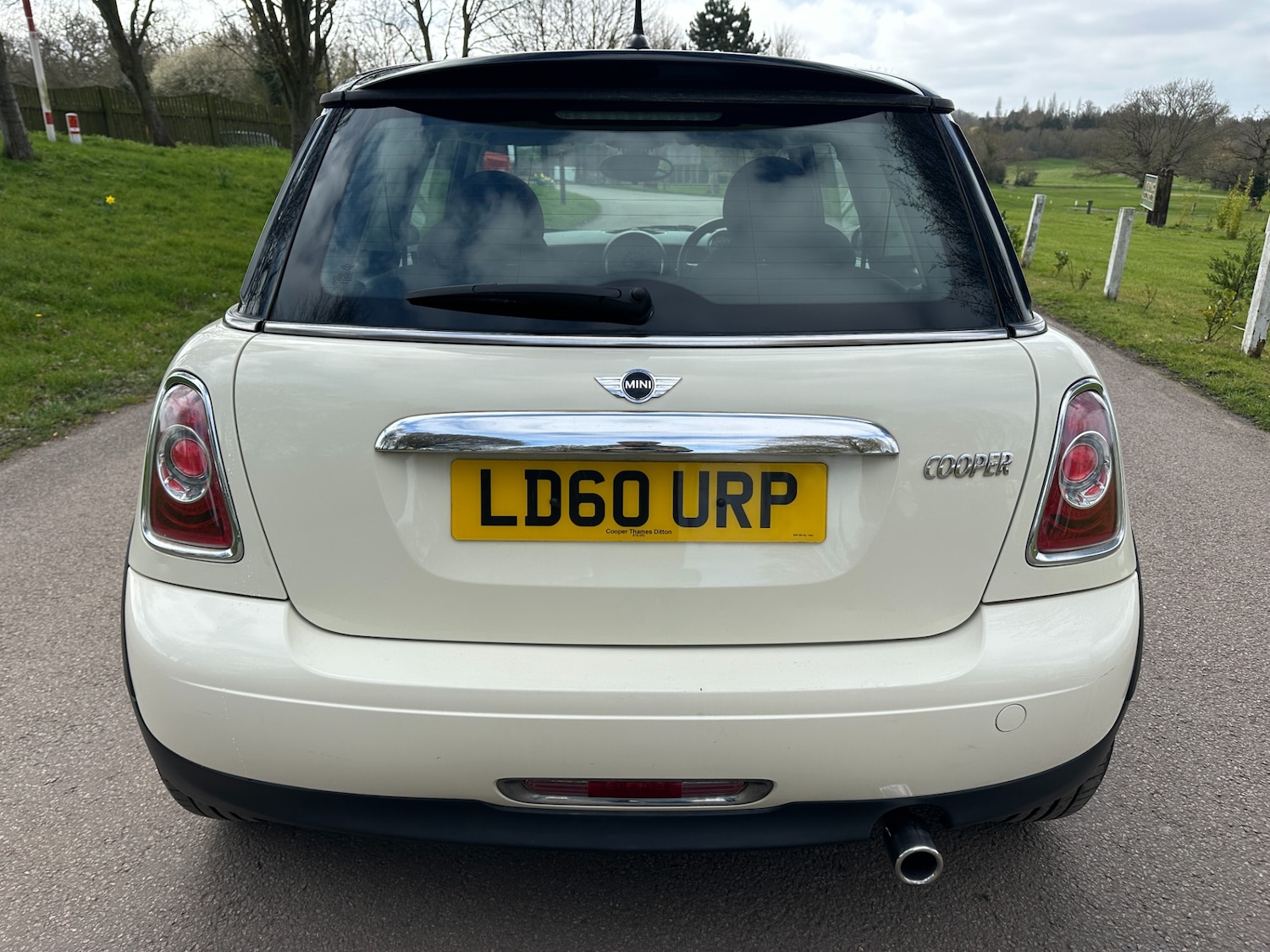 Used MINI Hatch 2010 for sale - 77916890: Photo 4