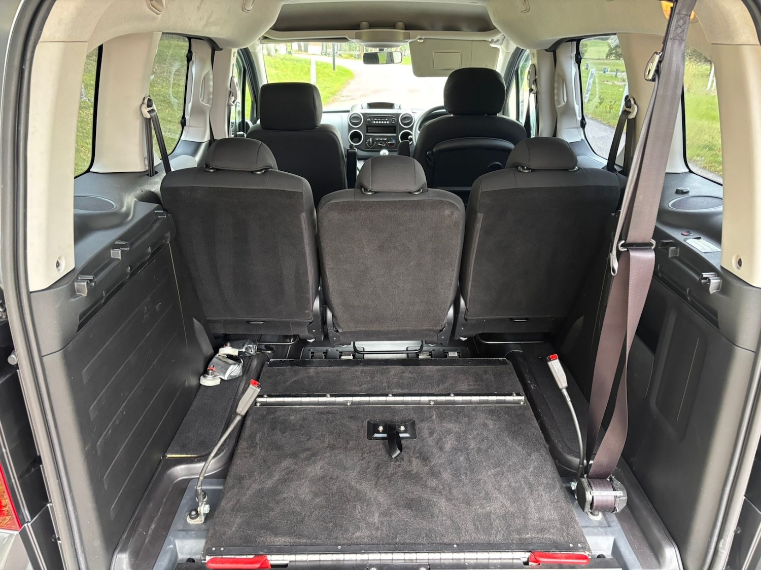 Used Peugeot Partner Tepee 2015 for sale - 76192545: Photo 14