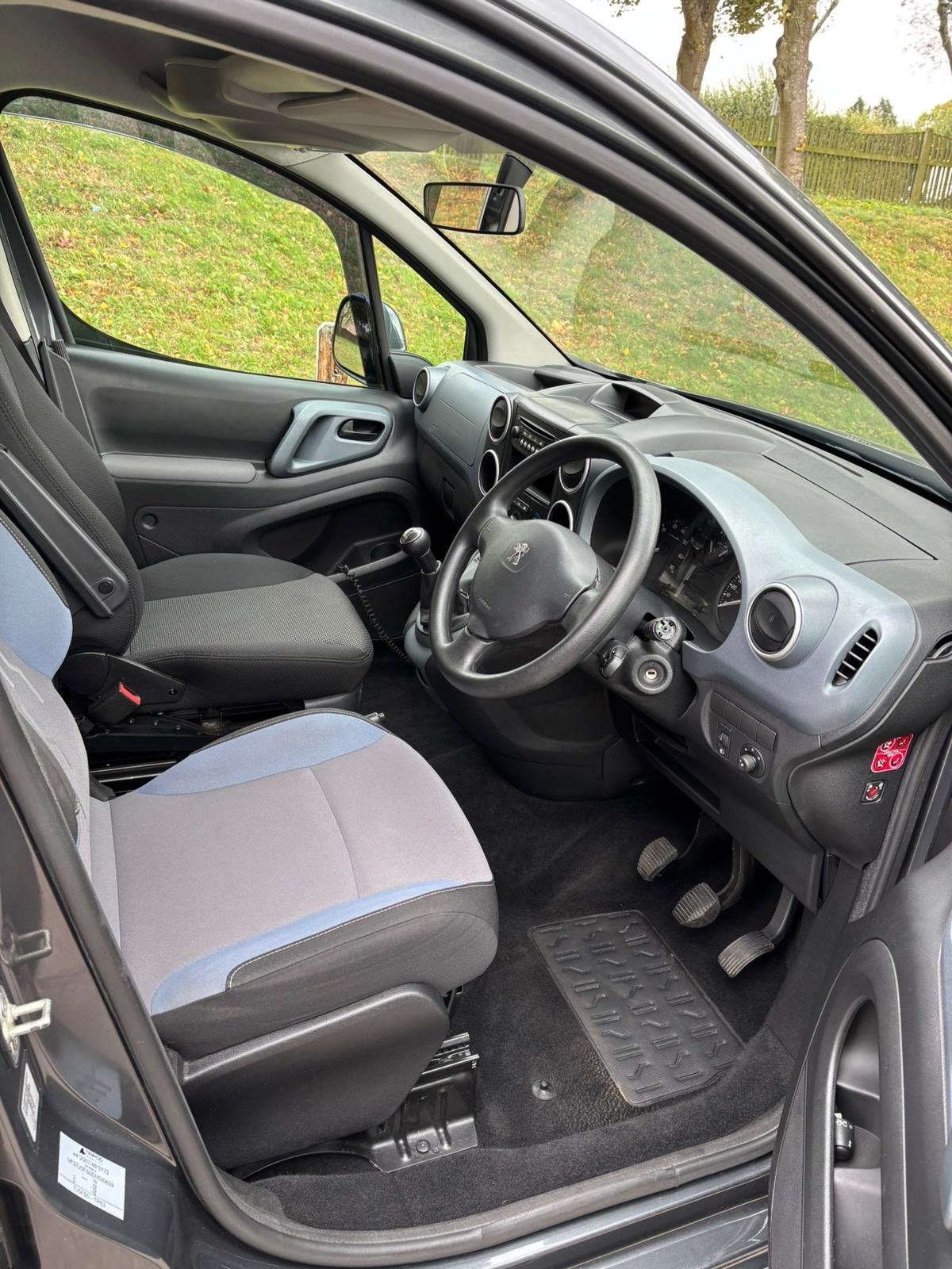 Used Peugeot Partner Tepee 2015 for sale - 76192545: Photo 15