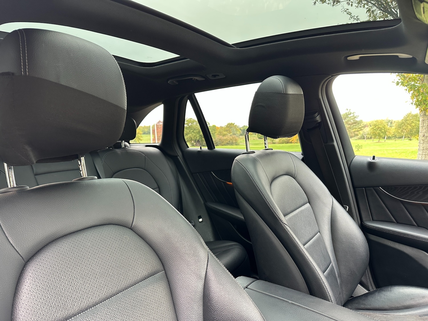 Used Mercedes-Benz GLC 2018 for sale - 76174401: Photo 14