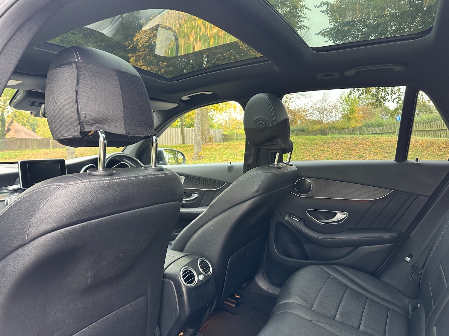 Used Mercedes-Benz GLC 2018 for sale - 76174401: Photo 17