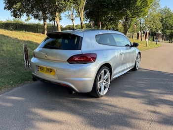 Used Volkswagen Scirocco 2011 for sale - 74912410: Photo