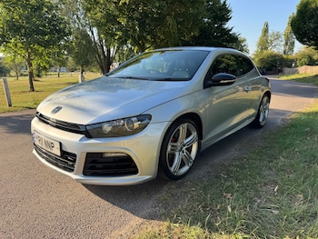 Used Volkswagen Scirocco 2011 for sale - 74912410: Photo
