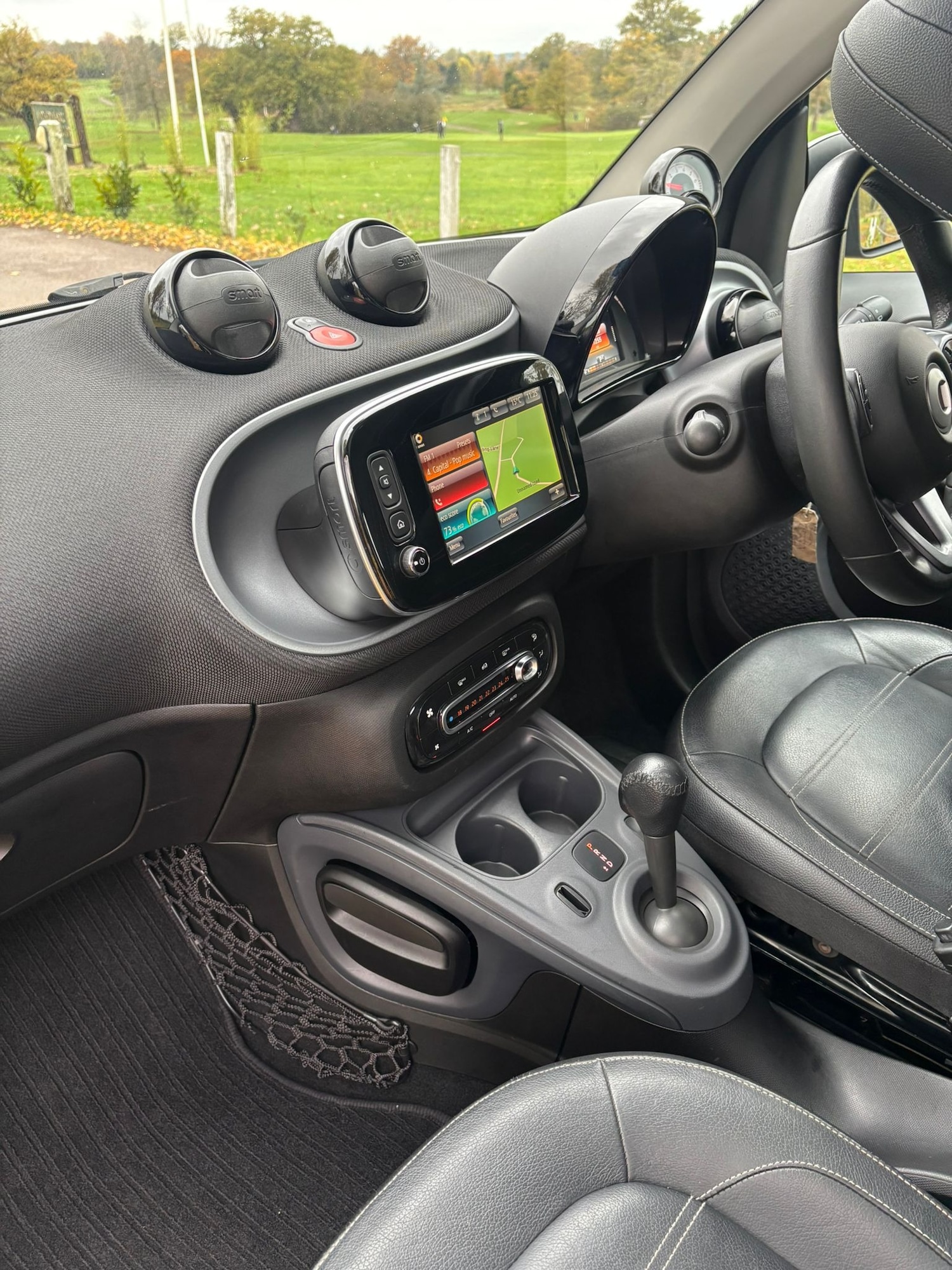 Used smart fortwo 2017 for sale - 76510499: Photo 19