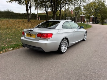 Used BMW 3 Series 2009 for sale - 76378818: Photo