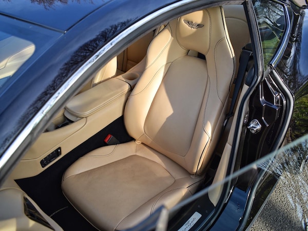 Used Aston Martin Vanquish 2013 for sale - 74073092: Photo 13