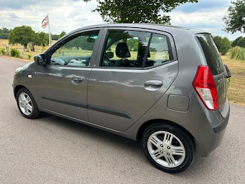 Used Hyundai i10 2010 for sale - 79333755: Photo