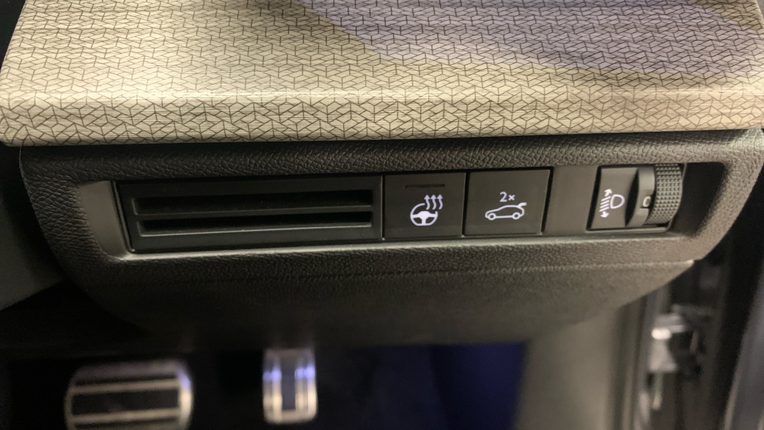 Used Citroen C5 X 2022 for sale - 77218078: Photo 35