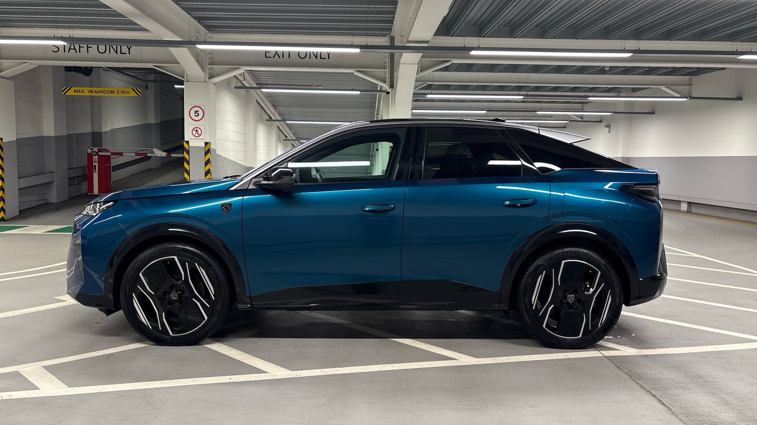 Used Peugeot 3008 2024 for sale - 77626953: Photo 6