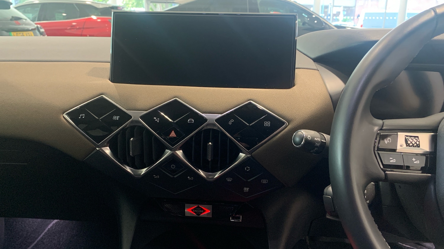 Used DS Automobiles DS 3 Crossback 2020 for sale - 75901296: Photo 10