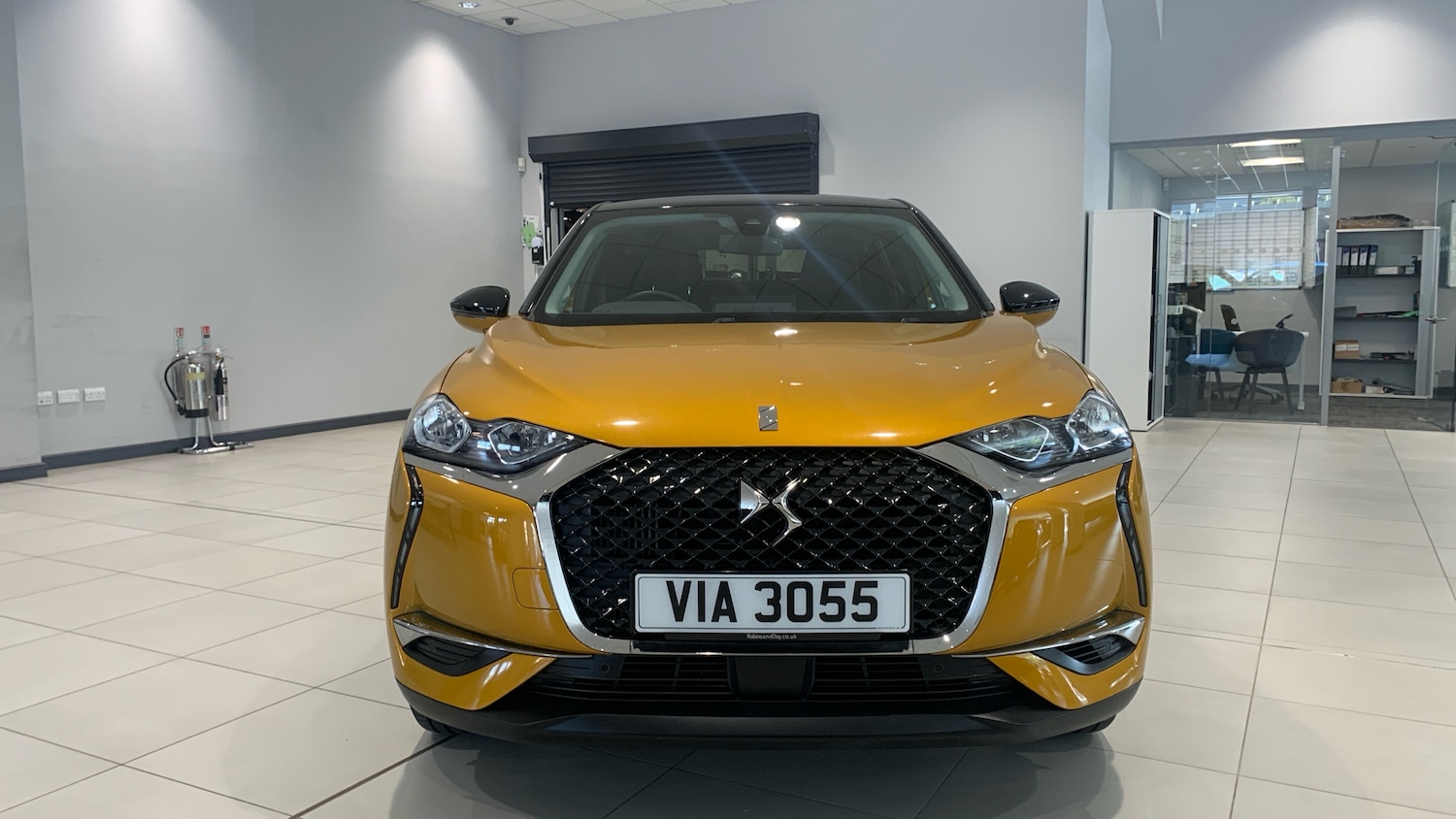 Used DS Automobiles DS 3 Crossback 2020 for sale - 75901296: Photo 8