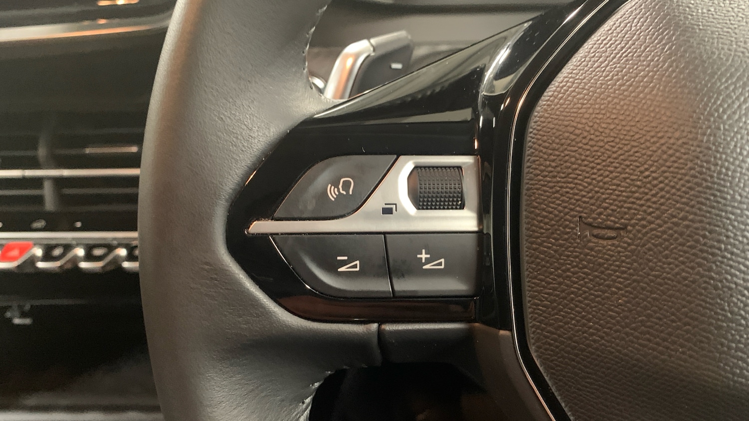 Used Peugeot 208 2024 for sale - 76608971: Photo 23