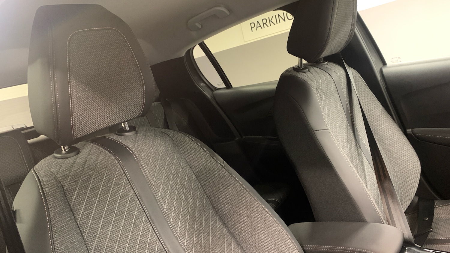 Used Peugeot 208 2024 for sale - 76608971: Photo 42