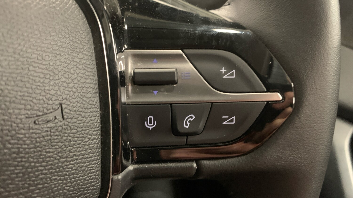 Used Peugeot 308 2023 for sale - 77994709: Photo 24