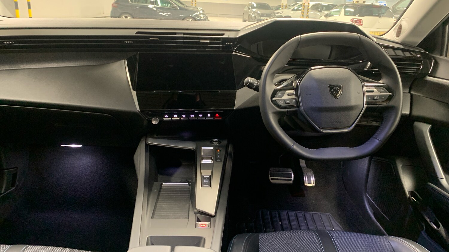 Used Peugeot 308 2023 for sale - 77994709: Photo 4