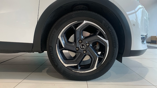 Used DS Automobiles DS 3 Crossback 2019 for sale - 76139403: Photo 17