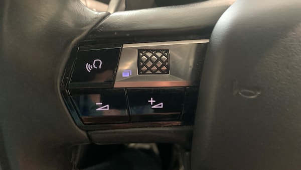 Used DS Automobiles DS 3 Crossback 2019 for sale - 76139403: Photo 23
