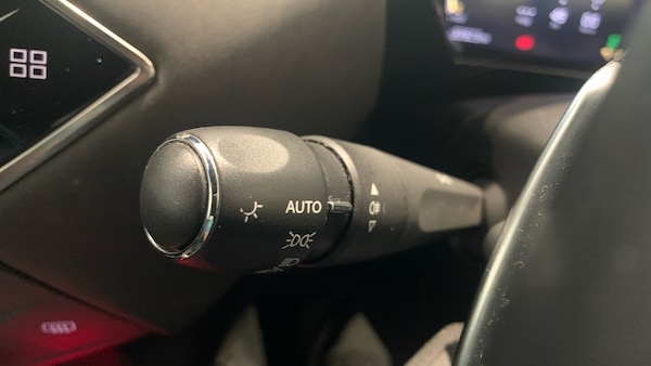 Used DS Automobiles DS 3 Crossback 2019 for sale - 76139403: Photo 27