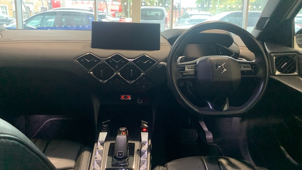 Used DS Automobiles DS 3 Crossback 2019 for sale - 76139403: Photo 4