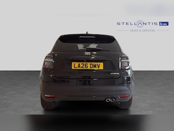Used Fiat 600 2026 for sale - 79350190: Photo
