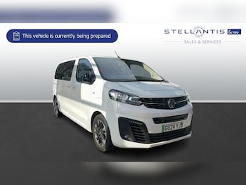 Used Vauxhall Vivaro Life 2024 for sale - 77672516: Photo