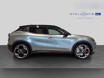 Used Alfa Romeo Junior 2025 for sale - 78879765: Photo