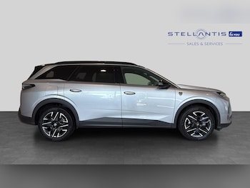 Used Peugeot 5008 2025 for sale - 79249673: Photo