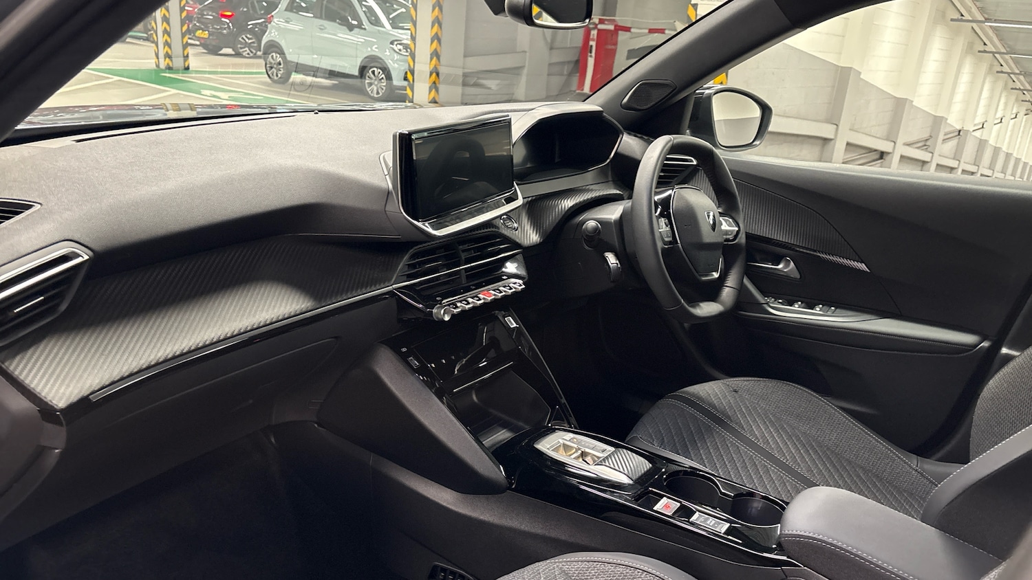 Used Peugeot 2008 2025 for sale - 76900059: Photo 12