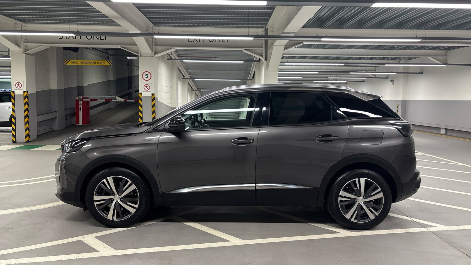 Used Peugeot 3008 2022 for sale - 77971219: Photo 6