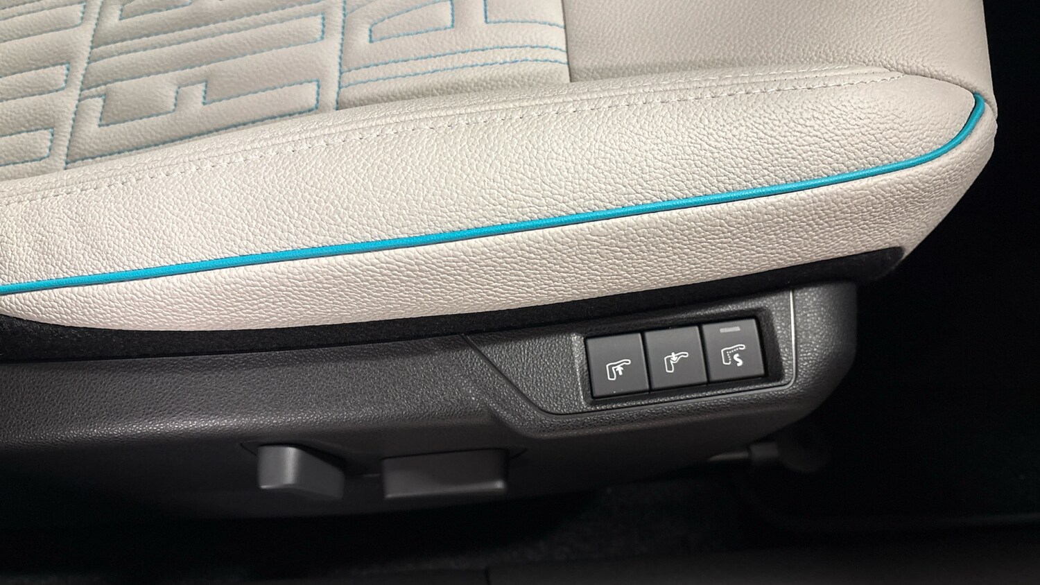 Used Fiat 600 2025 for sale - 76803277: Photo 53