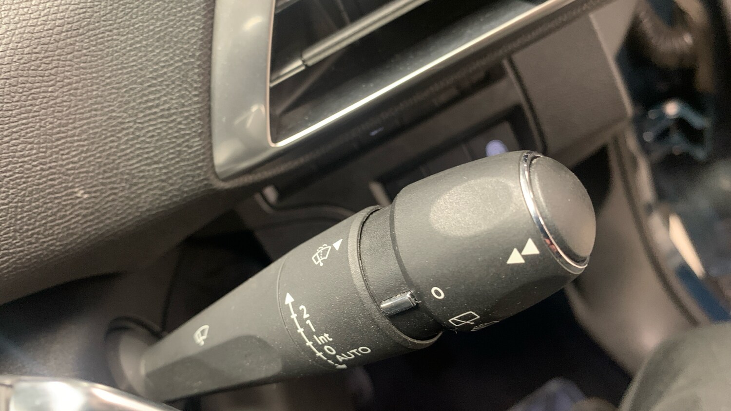 Used Peugeot 5008 2022 for sale - 76285226: Photo 28