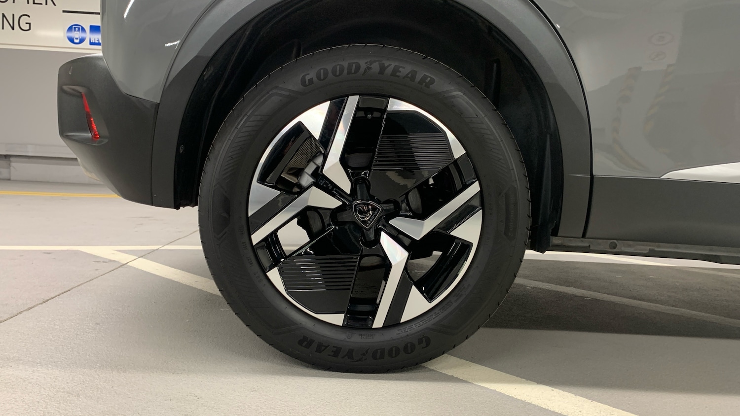 Used Peugeot 2008 2024 for sale - 76433825: Photo 16