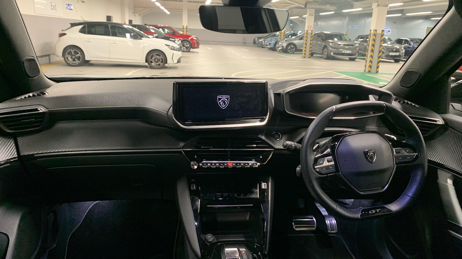 Used Peugeot 2008 2024 for sale - 76433825: Photo 4