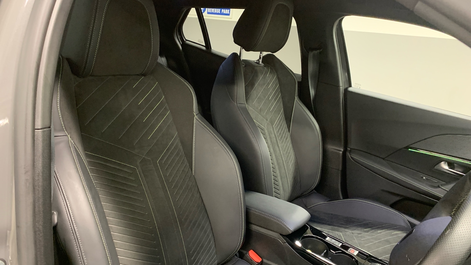 Used Peugeot 2008 2024 for sale - 76433825: Photo 41