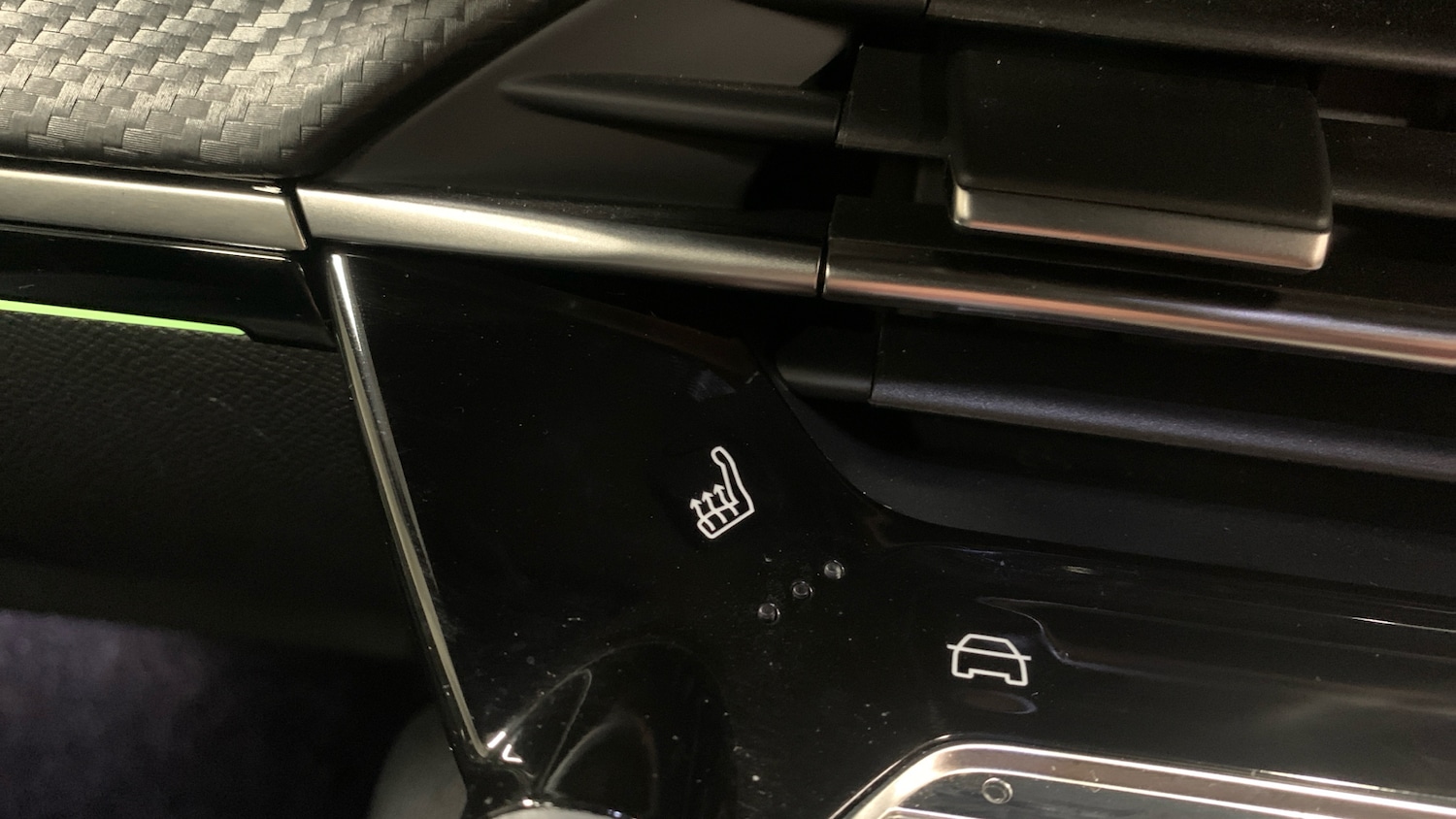 Used Peugeot 2008 2024 for sale - 76433825: Photo 51