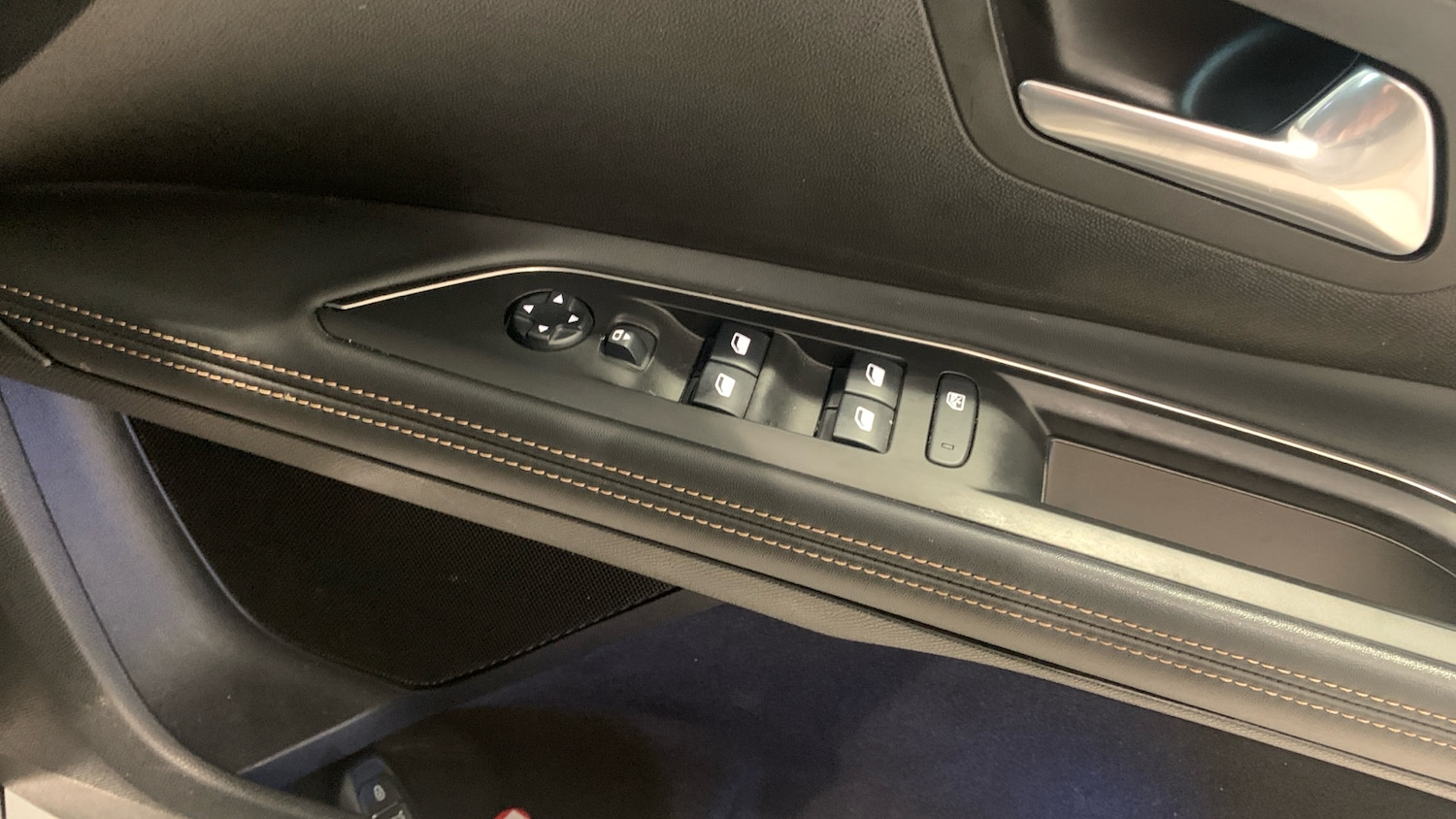 Used Peugeot 5008 2020 for sale - 76659858: Photo 22