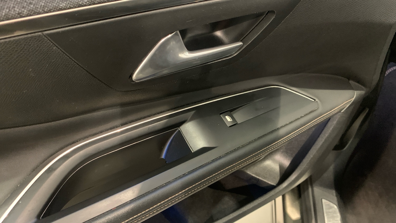 Used Peugeot 5008 2020 for sale - 76659858: Photo 41