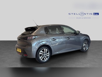 Used Peugeot 208 2023 for sale - 79534219: Photo