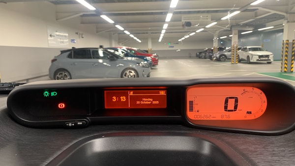 Used Citroen C3 Picasso 2017 for sale - 76168056: Photo 13